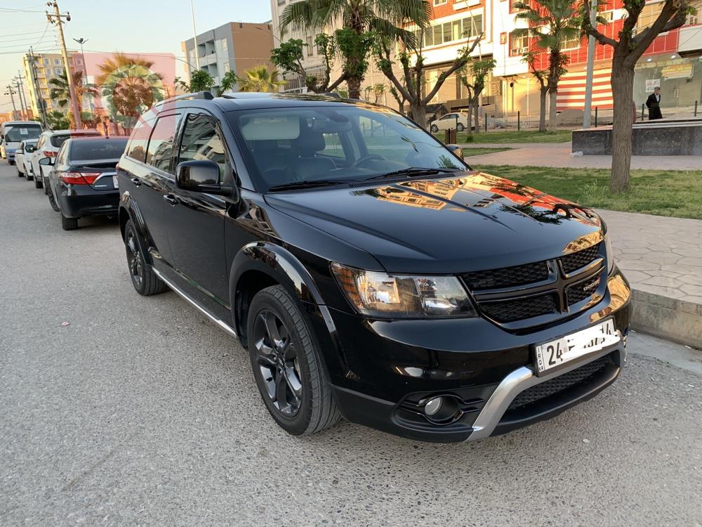 دودج جورني